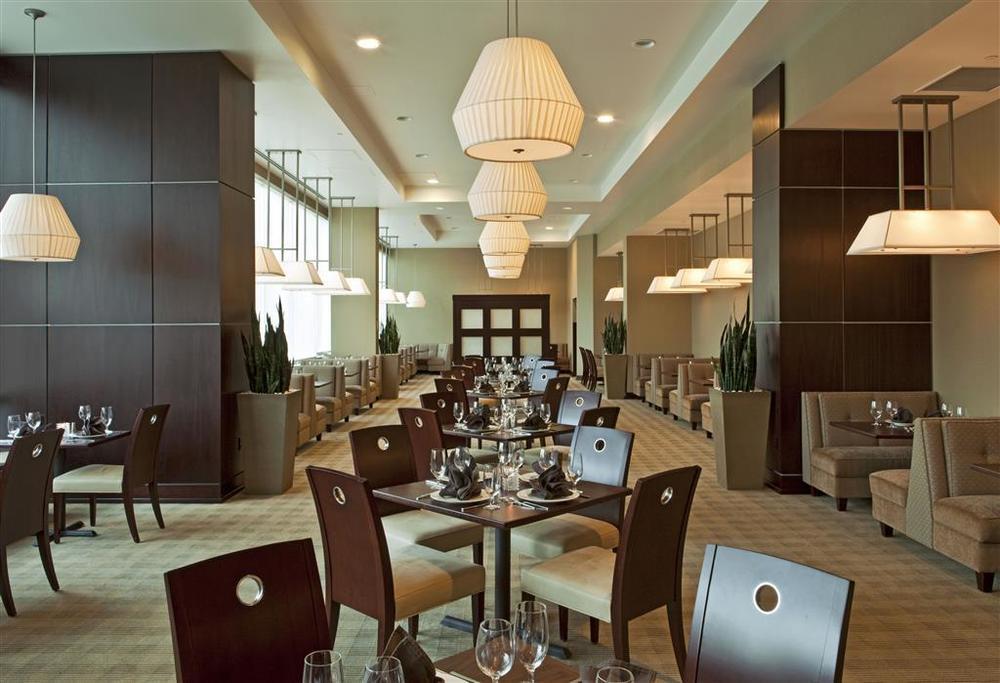The Westin Richmond Hotel Restaurante foto